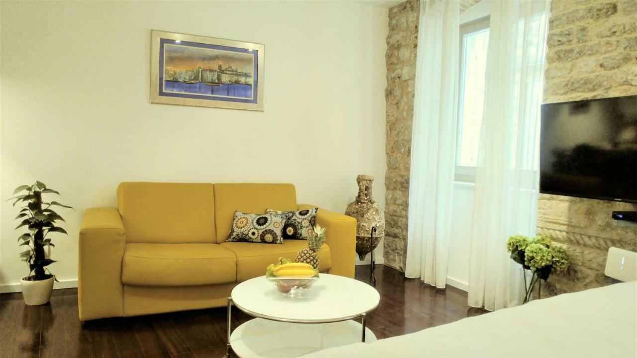 ספליט Studio Apartment Offside מראה חיצוני תמונה